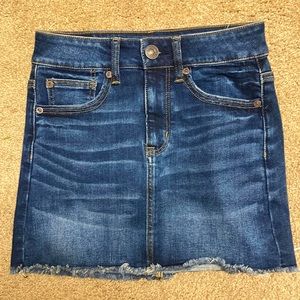 american eagle jean mini skirt